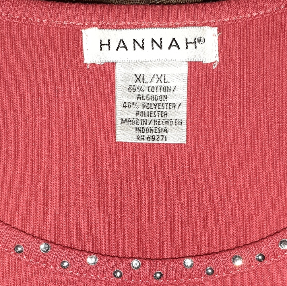Hannah - Picture 3 of 5